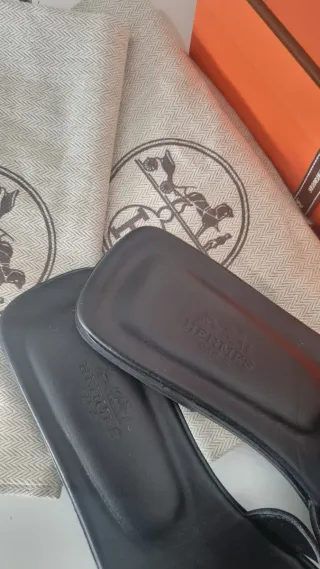 Sandalias Hermès Oran Negras