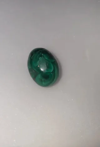 Ovo em Malachite
