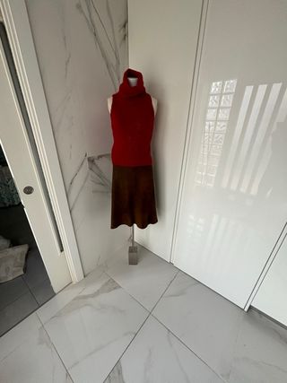 Todo de massimo dutti.