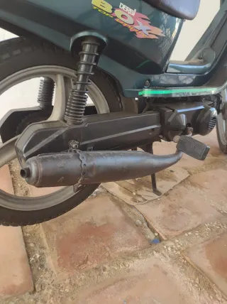 Derbi Variant Pedales