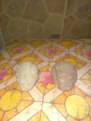 Huevos de mármol decorativos