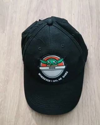 Gorra negra Yoda Wherever I Go