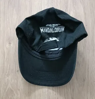 Gorra negra Yoda Wherever I Go