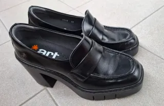 Mocasines Art plataforma tacón negros