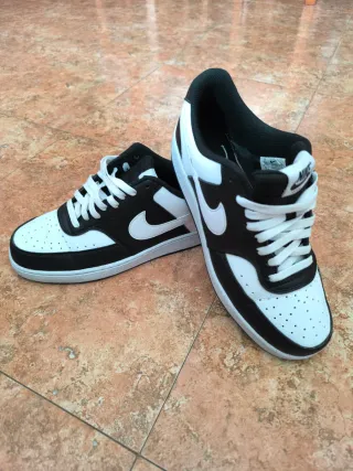 Zapatillas Nike Court Vision Low Talla 43