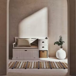 Banco zapatero 3 cajones y cesto ratán