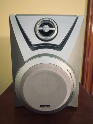 Altavoces Thomson con Mueble