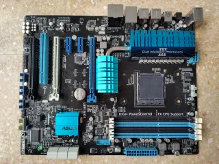 Placa Base Asus M5A99X EVO R2.0 AM3+ (No Funciona)