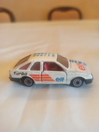 Coche Guisa Ford sierra