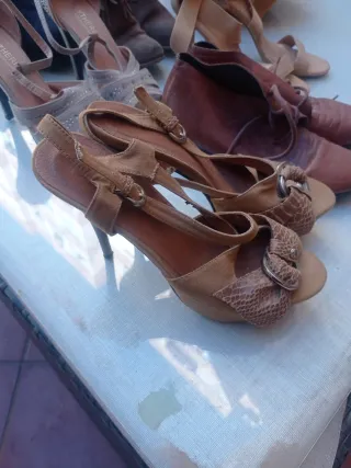 Zapatos de tacón y botines talla 38