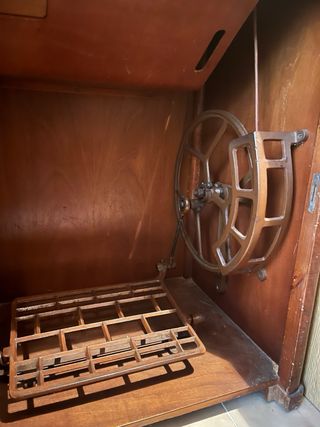 Máquina de coser ALFA vintage