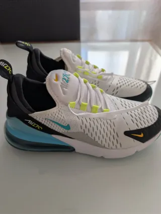 Nike Air Max 270