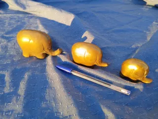 Trío de elefantes de bronce vintage