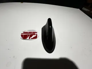 Aleta Tiburón Carbono Waterproof SEAT Ibiza