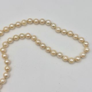 Collar de perlas con cierre de oro 18kt