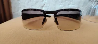 Gafas de sol Gucci negras y marrones