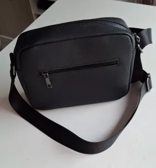 Bolso bandolera negro hombre
