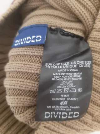 2 Cappelli H&M come nuovi