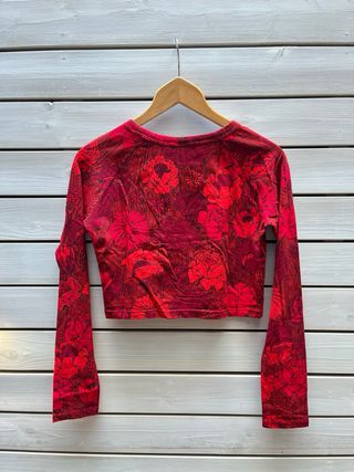 Camiseta Adidas Crop Top Flores Roja