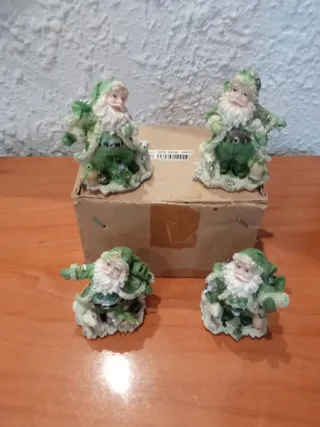 4 Figuras Papá Noel con Animalitos