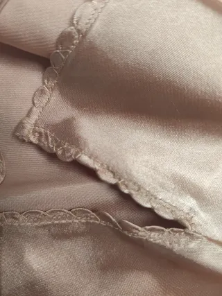 Pijama satén dorado talla L