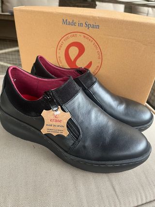 Zapatos planos piel negra erase talla 36