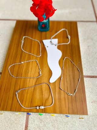 Pulseras/ Tobilleras plateadas nuevas