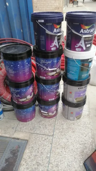 Pinturas decorativas Astral y Arcol