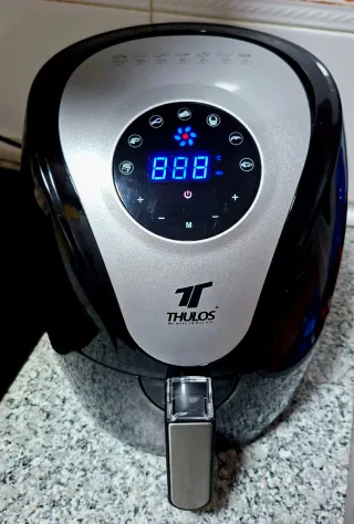 Freidora de Aire THULOS Negra