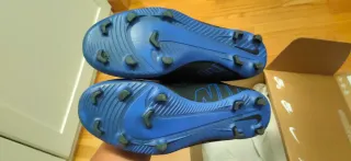 Zapatillas Fútbol Nike Negras y Azules