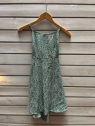 Mono corto floral verde