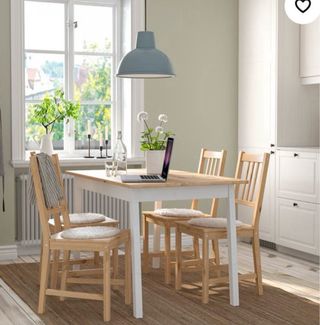 Mesa Ikea Pinntorp Madera