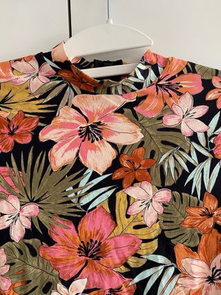 Bañador estampado floral manga larga Billabong