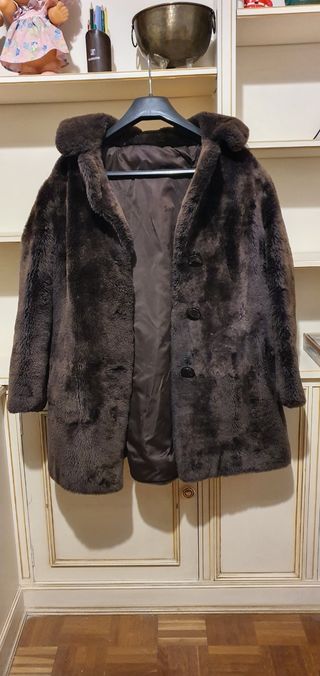 Chaquetón de mutón marrón