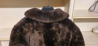 Chaquetón de mutón marrón