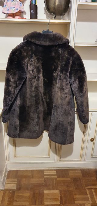 Chaquetón de mutón marrón