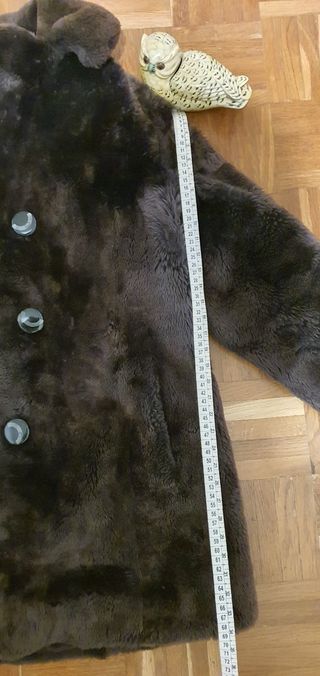 Chaquetón de mutón marrón