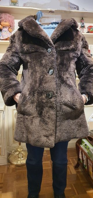 Chaquetón de mutón marrón