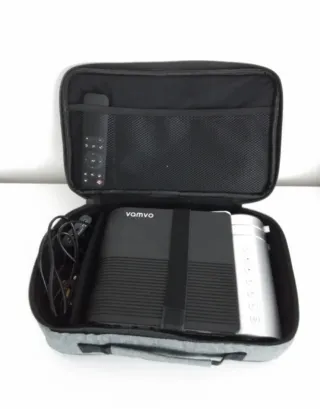 Proyector Vamvo Negro y Plateado