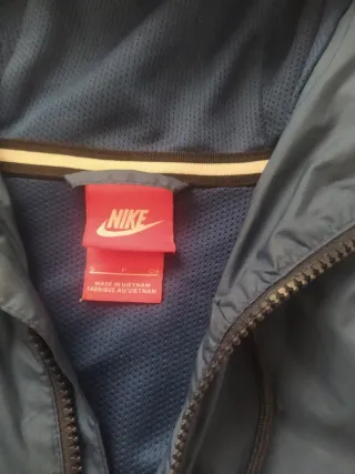 Cortavientos Nike Azul y Verde Militar unisex