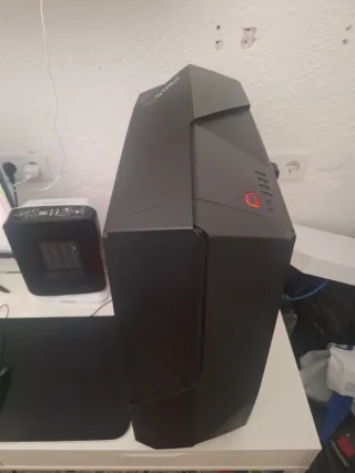 Ordenador Gaming NZXT i7 7700k 16GB RAM GTX 1060