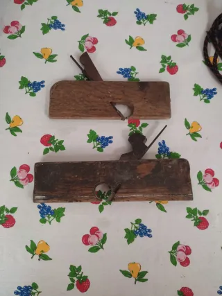 Cepillos de carpintero antiguos