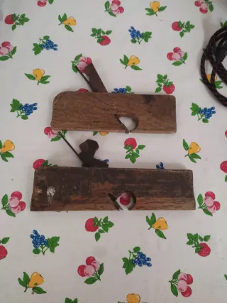 Cepillos de carpintero antiguos