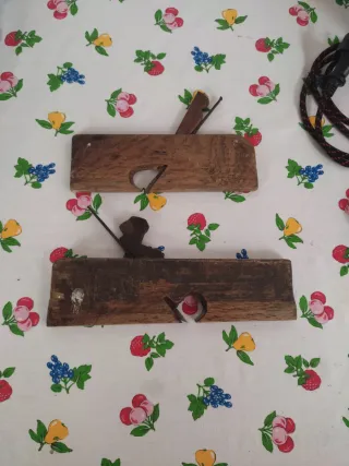 Cepillos de carpintero antiguos