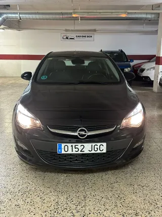 Opel Astra 2015