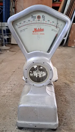 Báscula antigua Mobba Peso Kg.