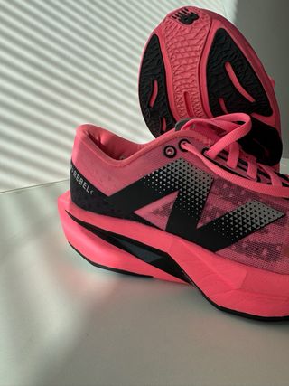 Zapatillas New Balance FuelCell Rebel v4