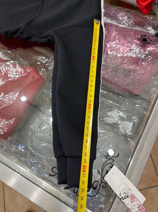 Tuta felpata bimba 4 anni nuova