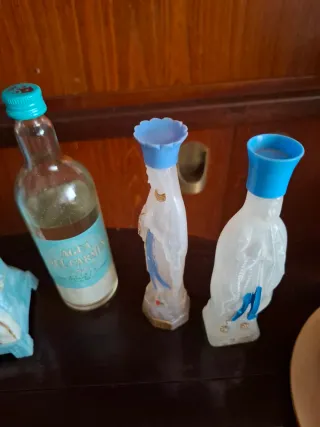 Lote de artículos religiosos.