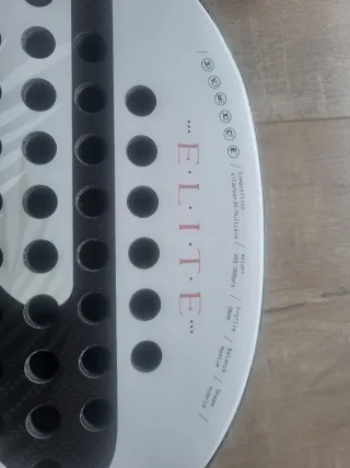 Pala de pádel de mujer Elite W 24 Bullpadel